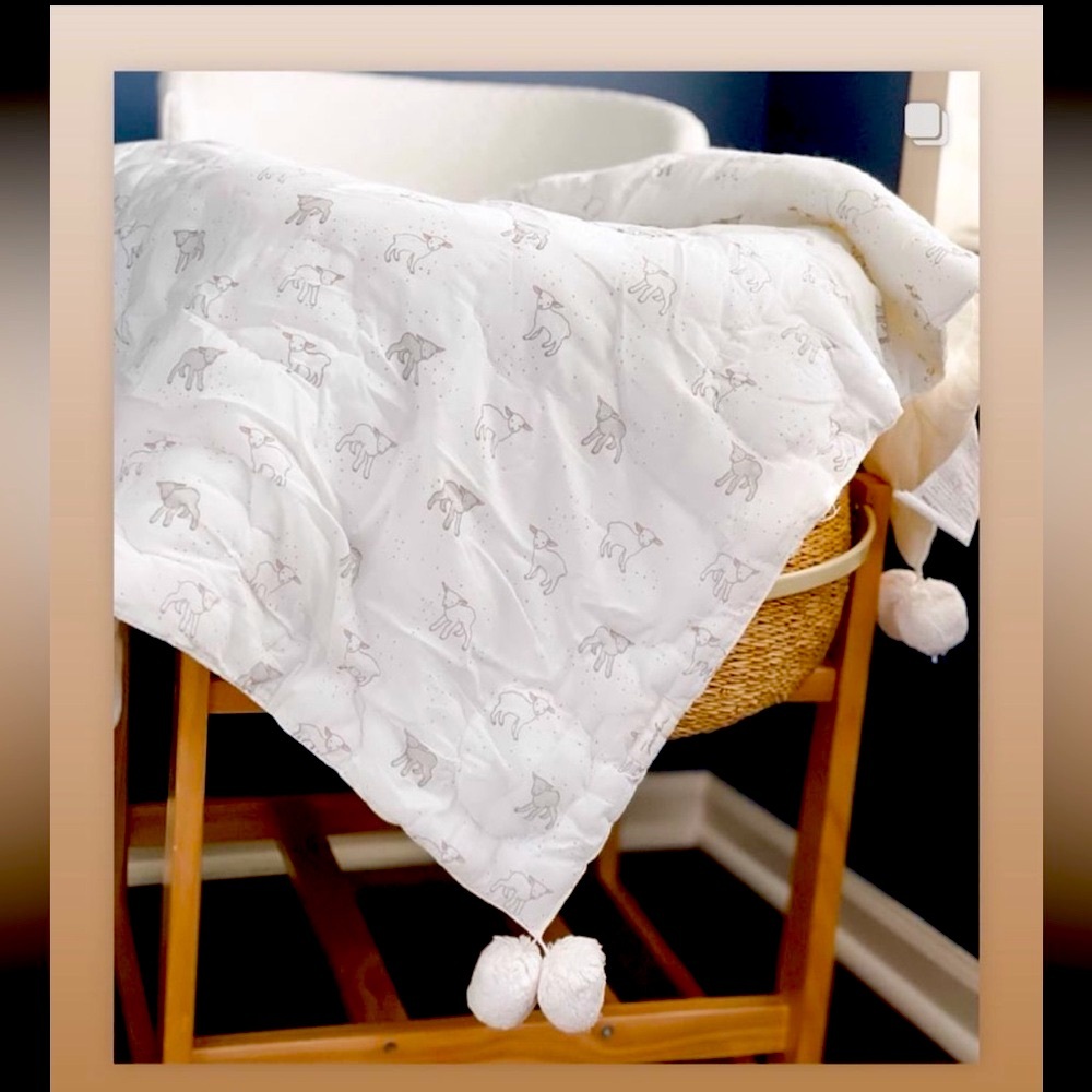 PEHR BABY Nursery Blanket QUILT Organic POM POM *Little Lambs*
